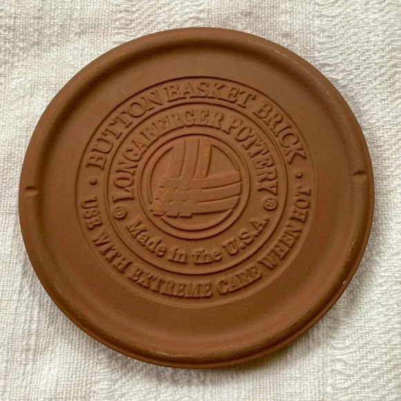 •Longaberger• Button Brick, like new - Picture 1 of 2